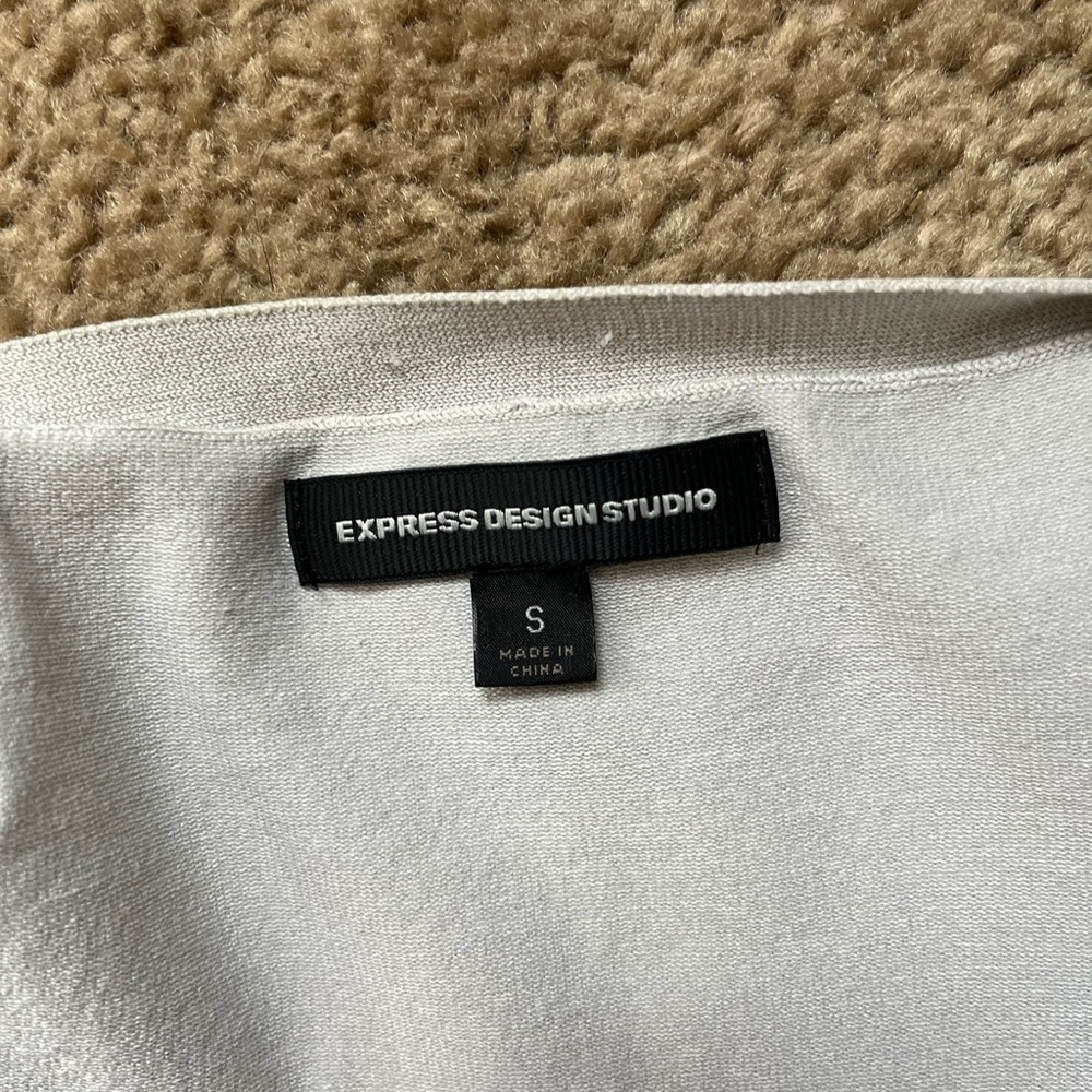 Express Cardigan - Picture 7 of 7